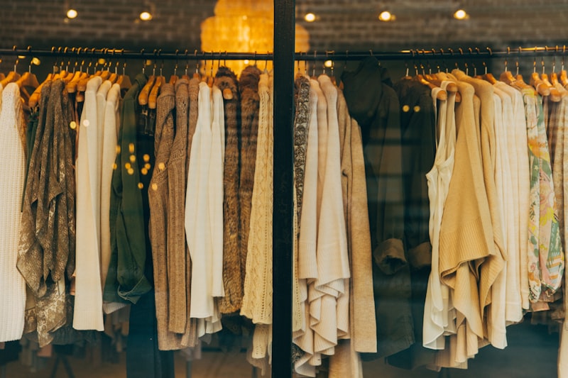 Fashion (Clothing, Shoes, Watches)